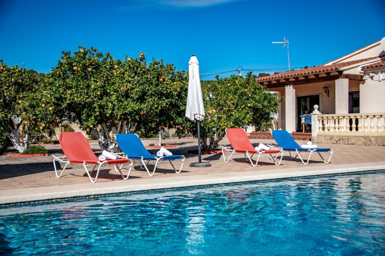 Villas Guzman Ismael カルプ エクステリア 写真